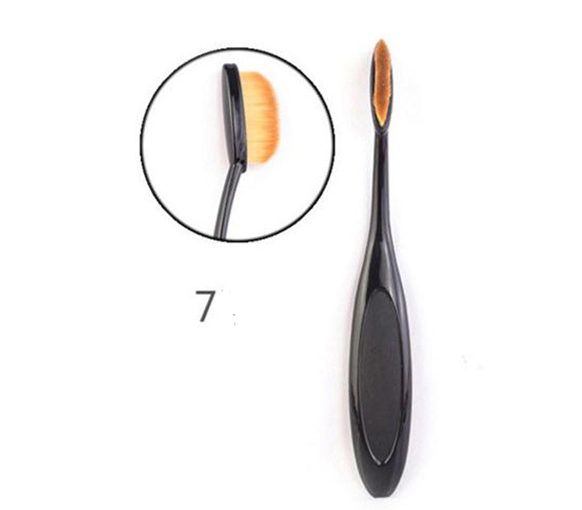 Makeup and make-up tool toothbrush